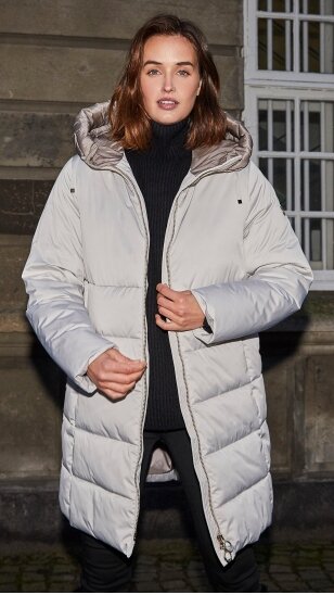 White jacket with hood - JUNGE