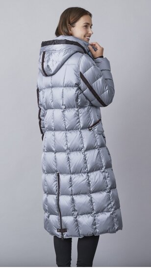 Long down jacket for winter with a detachable hood - JUNGE