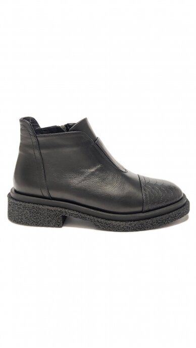 Black natural leather boots with textile lining MARIO MUZI 2