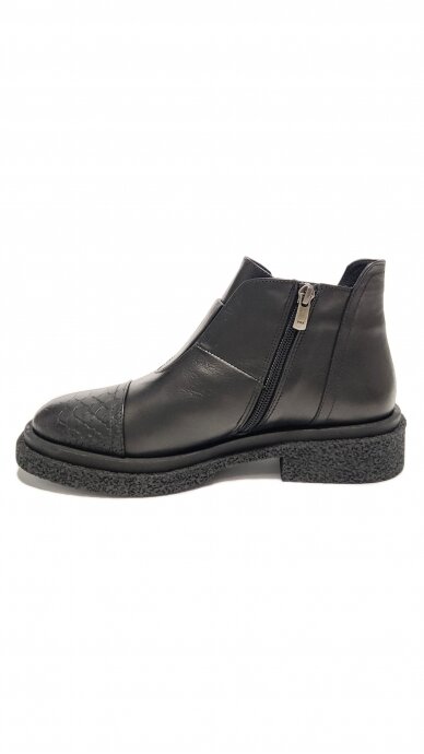 Black natural leather boots with textile lining MARIO MUZI 3