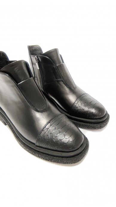 Black natural leather boots with textile lining MARIO MUZI 4