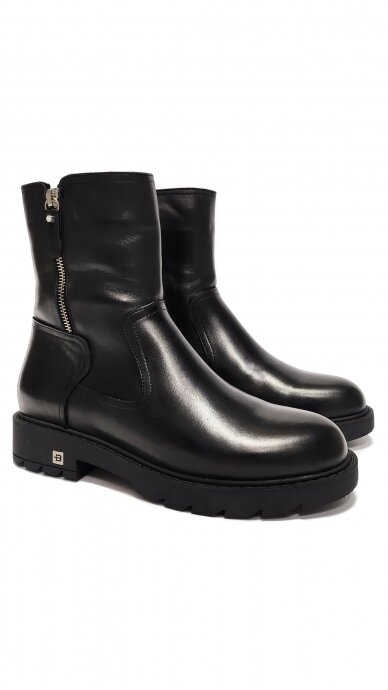 Black natural leather ankle boots with zipper MARIO MUZI