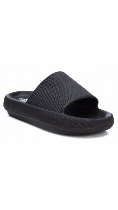 Black slippers for men XTI