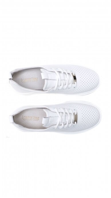 Leisure white shoes for women LORETTA VITALE 4