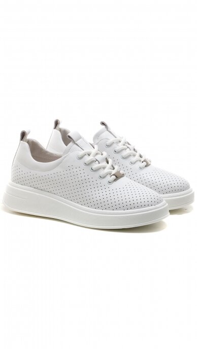 Leisure white shoes for women LORETTA VITALE 5