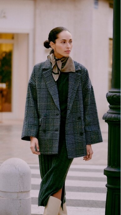 Plaid stylish coat BYOUNG 5