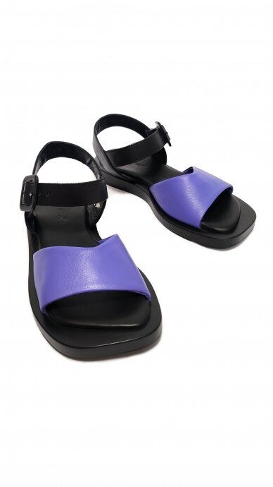 Flat leather sandals for women MARIO MUZI 2