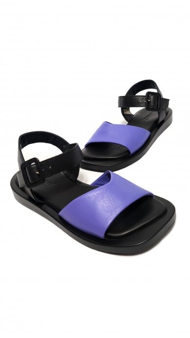 Flat leather sandals for women MARIO MUZI 1