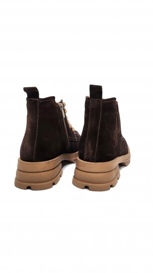 Women's brown nubuck boots with muton MARIO MUZI