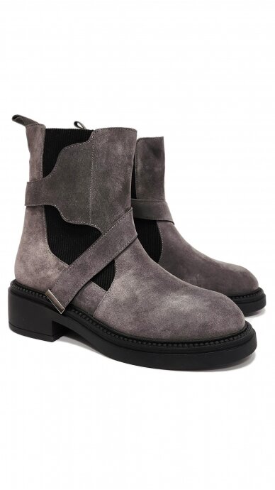 Gray suede ankle boots MARIO MUZI