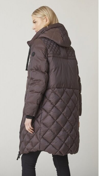 Down coat for women IBI CHOCOLADE from JUNGE 1