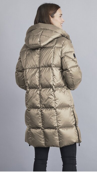 Stylish long down jacket with a hood - JUNGE 1