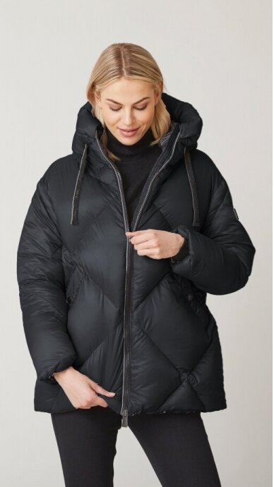 Short women's down jacket IRELAND BLACK