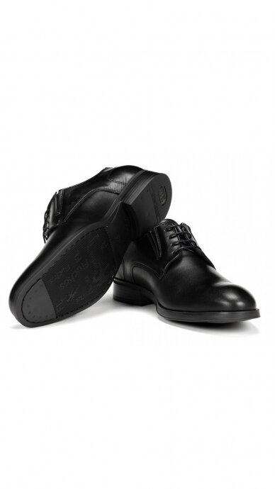 Men's classic shoes with laces FLUCHOS 2