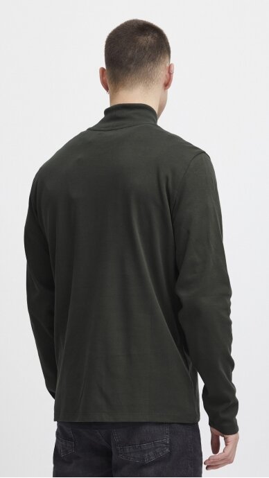 Green men's sweater with a high collar BLEND 1